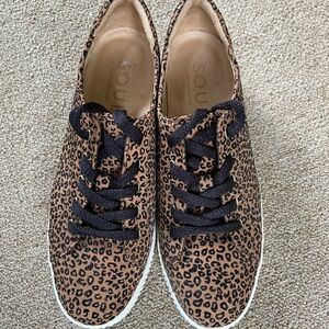 Soul Naturalizer sneakers